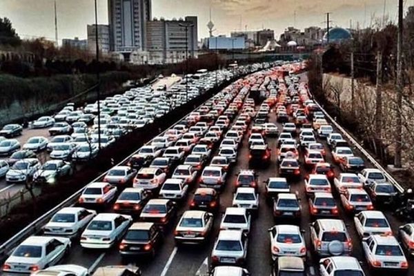 ترافیک سنگین در آزادراه قزوین - کرج - تهران
