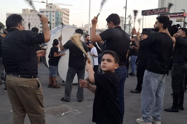مراسم پیاده روی جاماندگان اربعین حسینی در مشهد