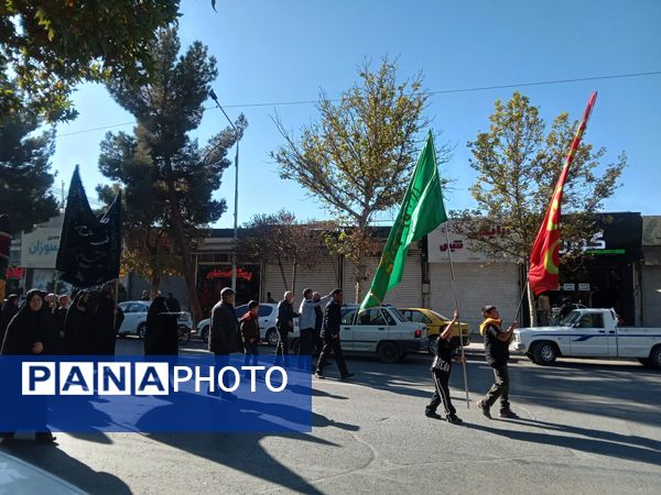 مراسم عزاداری شهادت حضرت فاطمه زهرا (س) در خیابان های نیشابور