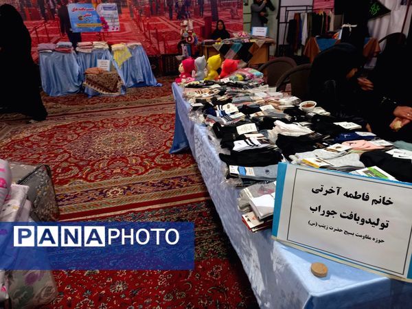 نمایشگاه مد و لباس اسلامی ایرانی یاس واره در خلیل آباد