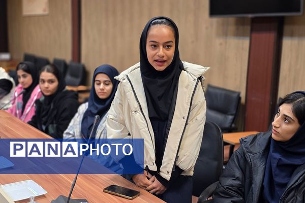 انتخابات انجمن های ورزشی دانش‌آموزی ناحیه دو بهارستان