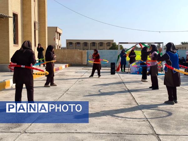 هفته «تربیت بدنی» در دبیرستان نمونه دولتی عترت شهرستان جاسک