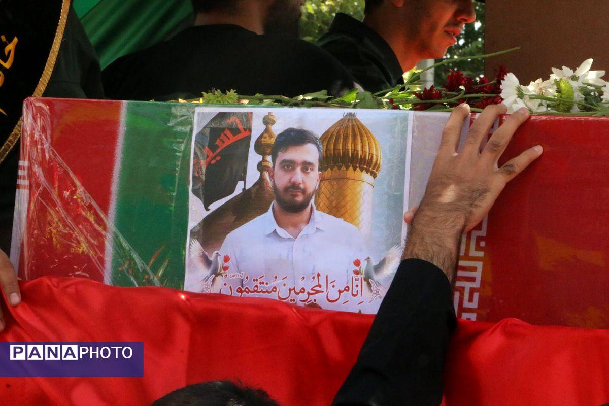 مراسم تشییع پیکر مطهر شهیدان حسن شریفی و محمد شاهوردی در ملارد برگزار شد