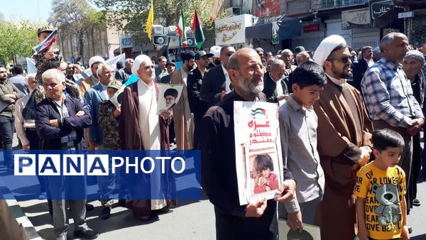 مراسم راهپیمایی روز قدس در شهرستان کاشمر با حضور پررنگ مردم برگزار شد