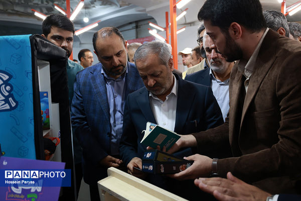 بازدید وزیر آموزش و پرورش از سی‌وششمین نمایشگاه بین‌المللی کتاب تهران 