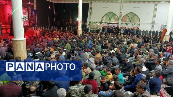 مراسم عزاداری شام شهادت حضرت زهرا (س) در کاشمر