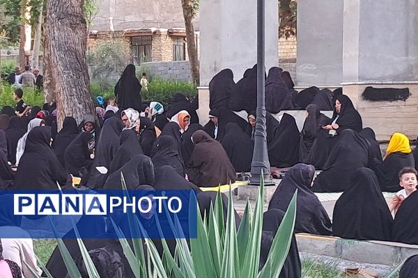 مراسم دعای عرفه درجوار شهدای گمنام پارک وحدت شهرستان آشخانه