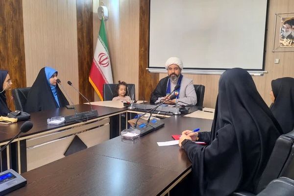 نشست گروه رسانه و فضای مجازی سازمان دانش‌آموزی استان البرز