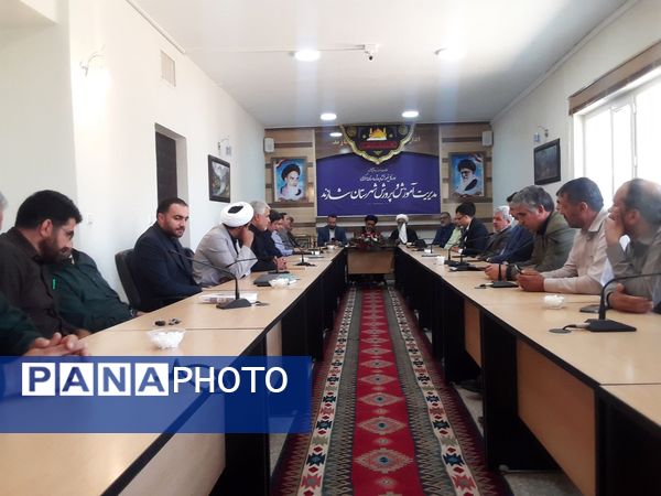 مراسم تودیع و معارفه مدیریت اداره آموزش و پرورش شهرستان شازند