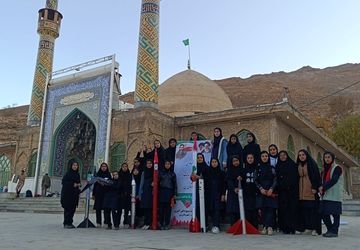 اردوی یک روزه جهادی دانش‌آموزان شهرستان بن در امامزاده سید بهاءالدین روستای شیخ‌شبان 