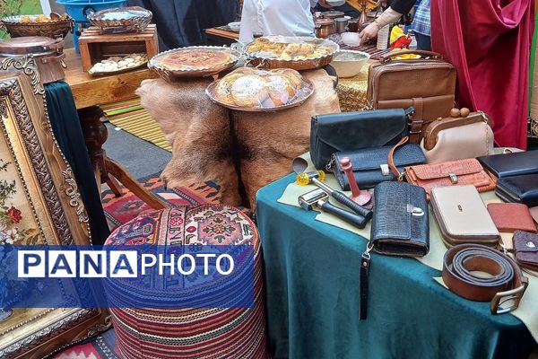 برگزاری «جشنواره ایرانشناسی» در دبستان مهر دانش ناحیه دو شهرری 